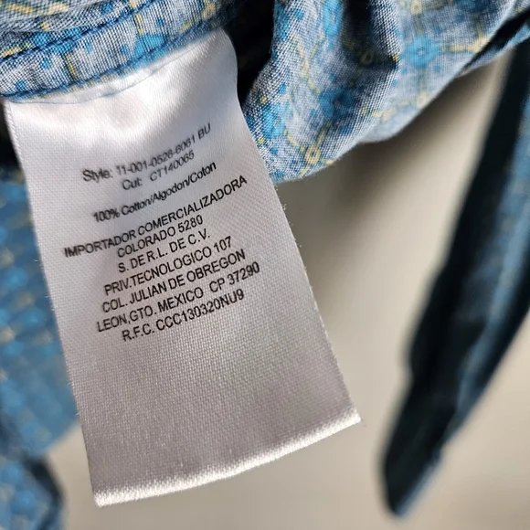 Stetson Men's Medium Button-Down Long Sleeve Blue Geometric Shirt Floral Cuff - Picture 6 of 6